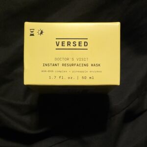 Versed Doctor's Visit Instant Resurfacing Mask